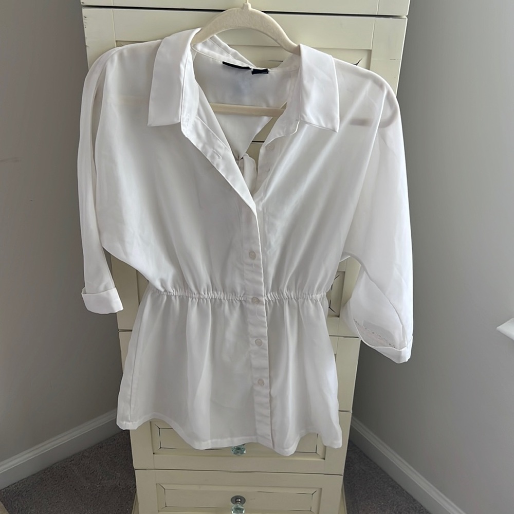 White blouse with tie back. Size L